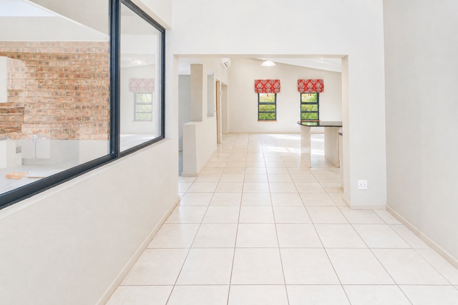 3 Bedroom Property for Sale in Magalies Golf Estate North West